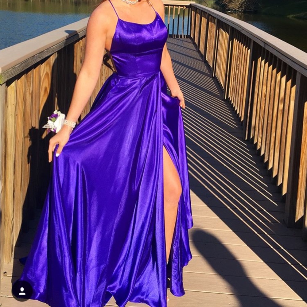 💜51631 Sherri Hill💜 Purple Lace Up Back